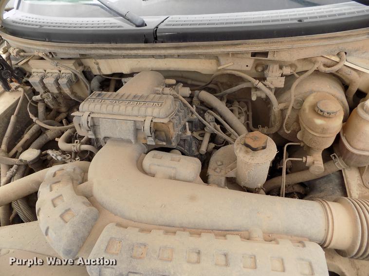 image for item FG9425 2005 Ford F150 XL SuperCab pickup truck