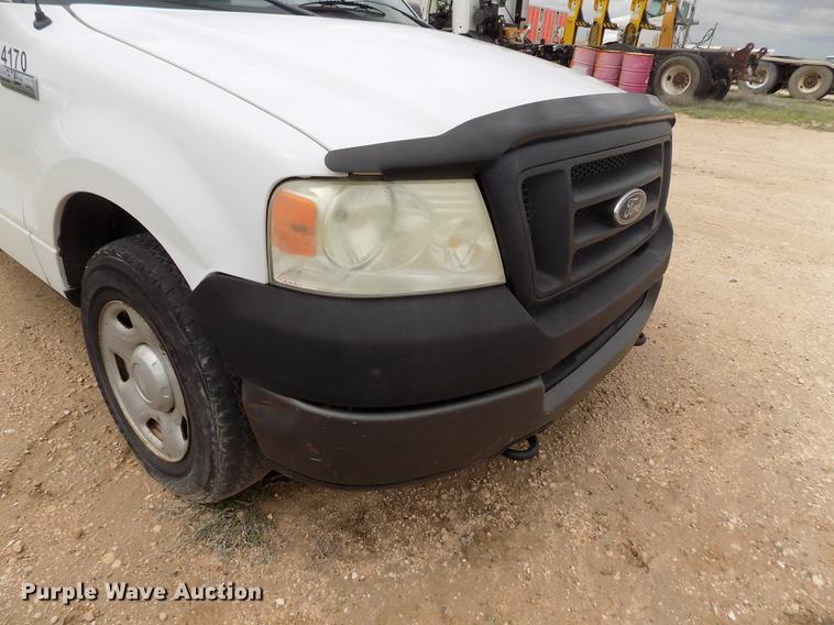 image for item FG9425 2005 Ford F150 XL SuperCab pickup truck