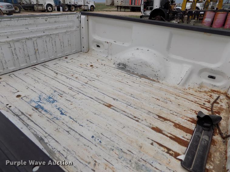 image for item FG9425 2005 Ford F150 XL SuperCab pickup truck