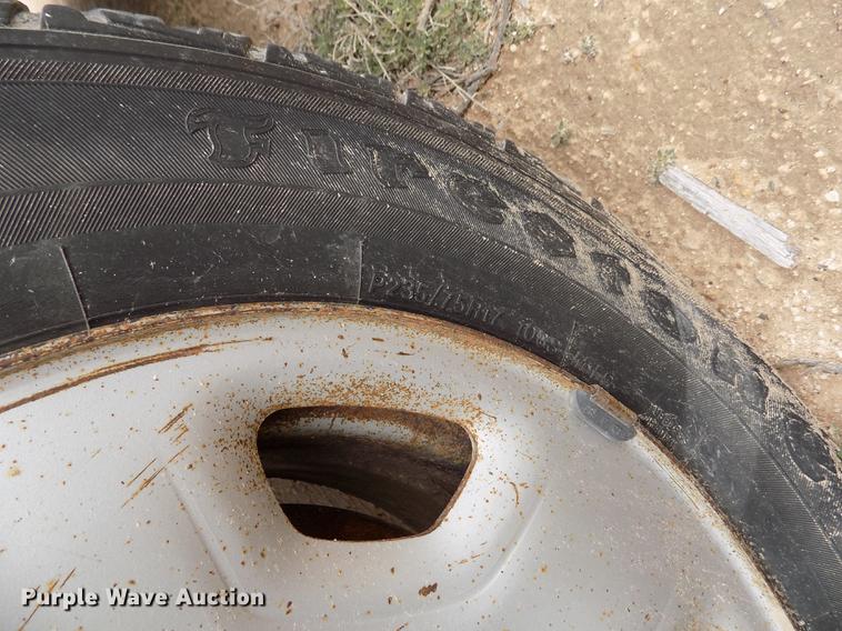 image for item FG9425 2005 Ford F150 XL SuperCab pickup truck