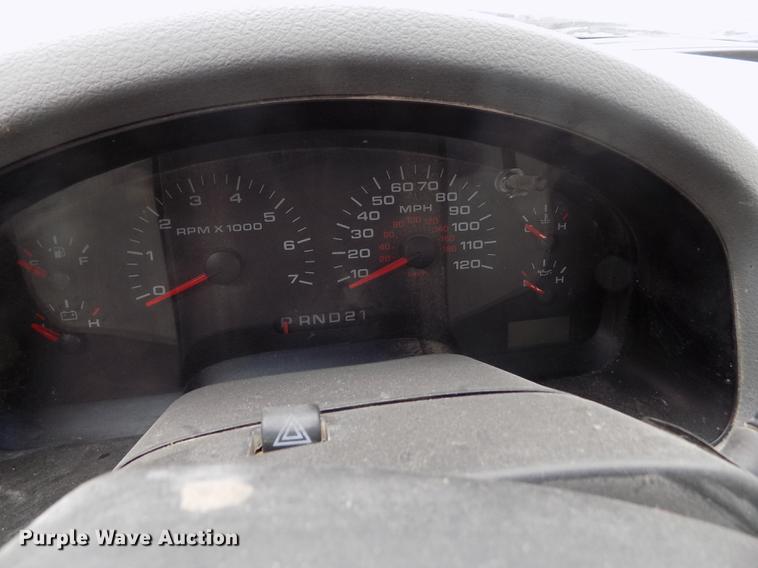 image for item FG9426 2008 Ford F150 XL SuperCab pickup truck