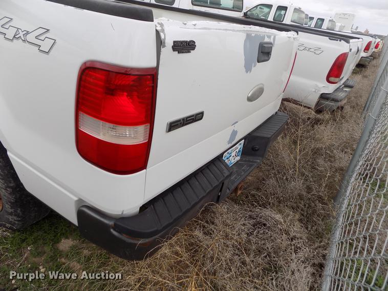 image for item FG9427 2005 Ford F150 XL SuperCab pickup truck