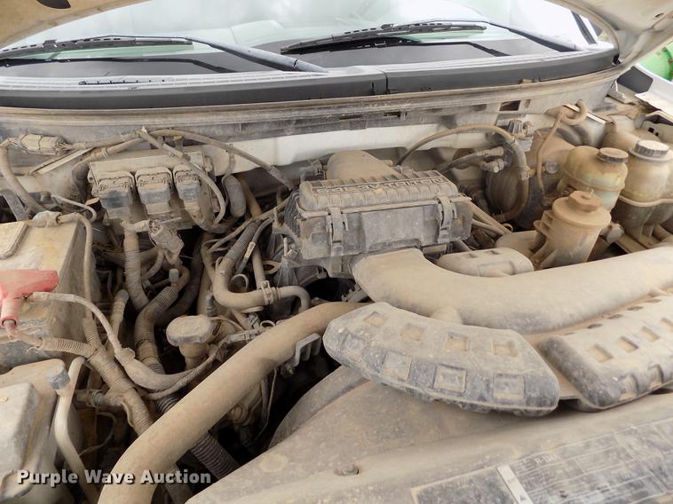 image for item FG9427 2005 Ford F150 XL SuperCab pickup truck