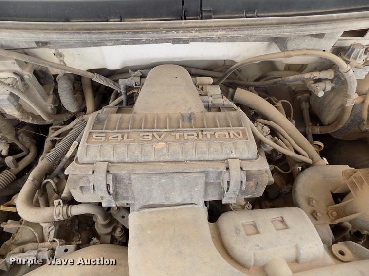 image for item FG9427 2005 Ford F150 XL SuperCab pickup truck