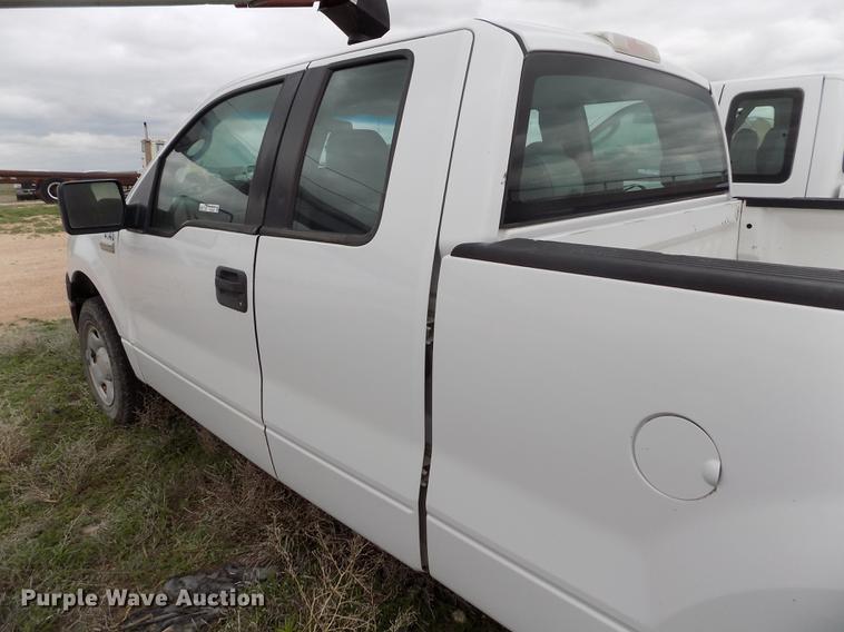 image for item FG9427 2005 Ford F150 XL SuperCab pickup truck