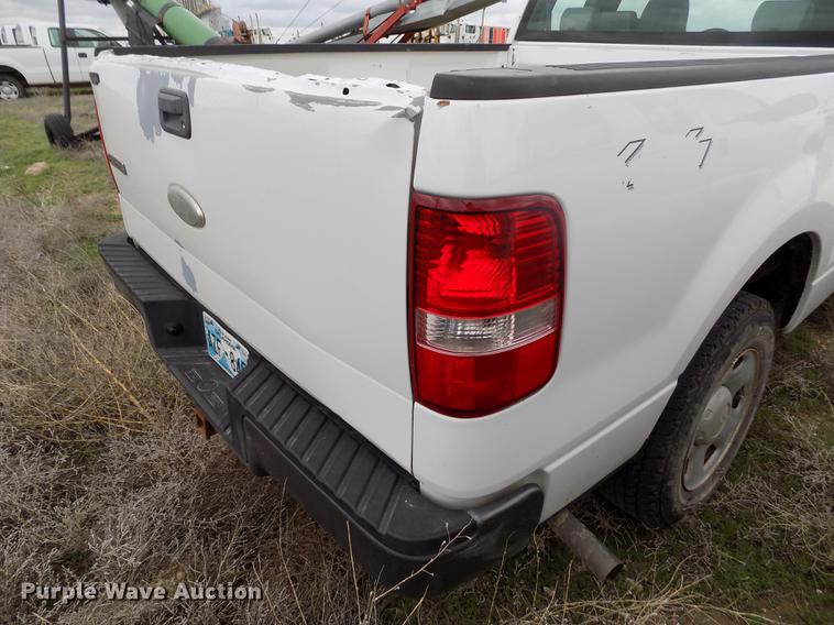 image for item FG9427 2005 Ford F150 XL SuperCab pickup truck