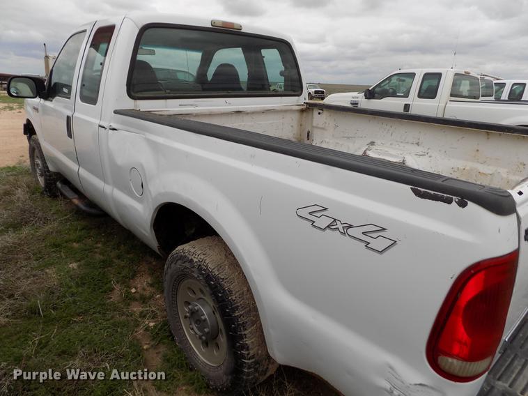image for item FG9428 2007 Ford F250 Super Duty XL SuperCab pickup truck