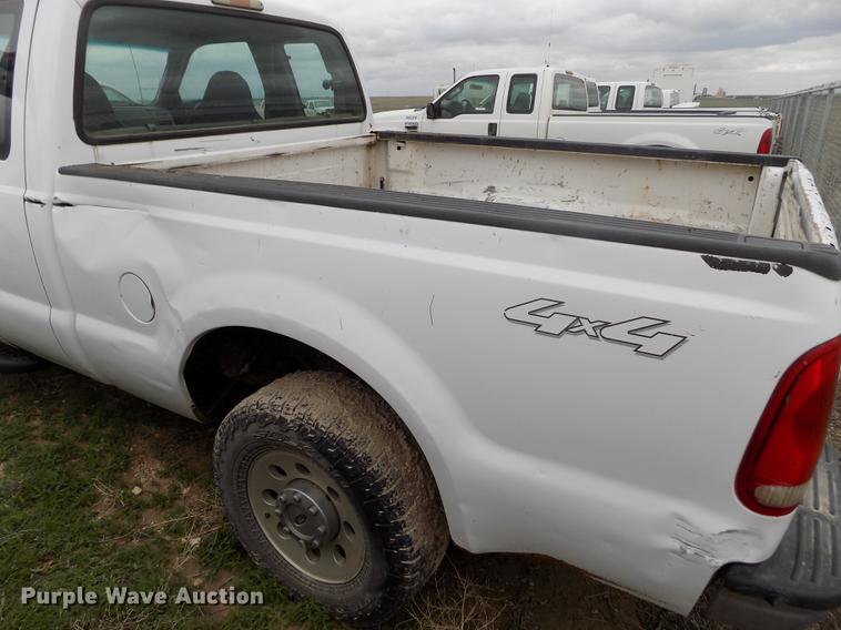 image for item FG9428 2007 Ford F250 Super Duty XL SuperCab pickup truck