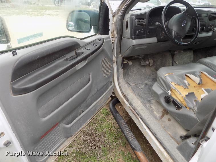 image for item FG9428 2007 Ford F250 Super Duty XL SuperCab pickup truck