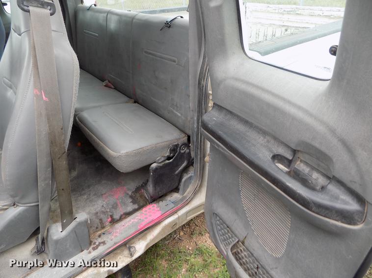 image for item FG9428 2007 Ford F250 Super Duty XL SuperCab pickup truck