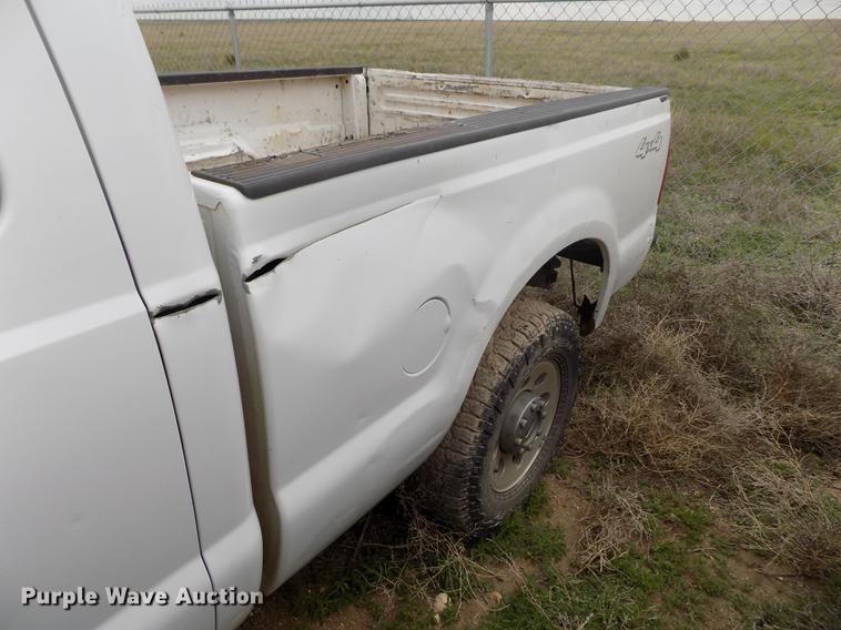 image for item FG9428 2007 Ford F250 Super Duty XL SuperCab pickup truck