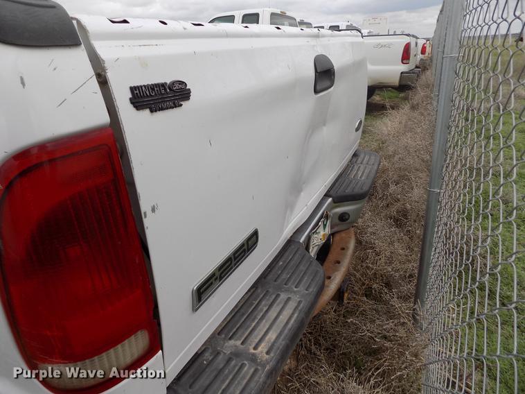 image for item FG9428 2007 Ford F250 Super Duty XL SuperCab pickup truck