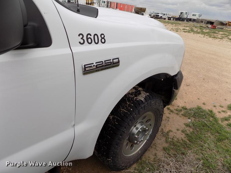 image for item FG9428 2007 Ford F250 Super Duty XL SuperCab pickup truck