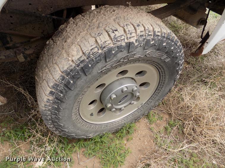 image for item FG9428 2007 Ford F250 Super Duty XL SuperCab pickup truck