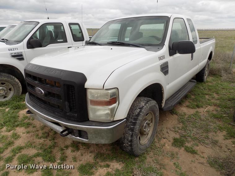 image for item FG9429 2008 Ford F250 Super Duty XL SuperCab pickup truck