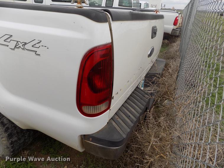 image for item FG9429 2008 Ford F250 Super Duty XL SuperCab pickup truck