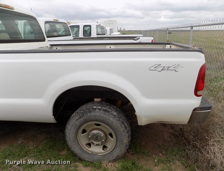 image for item FG9429 2008 Ford F250 Super Duty XL SuperCab pickup truck