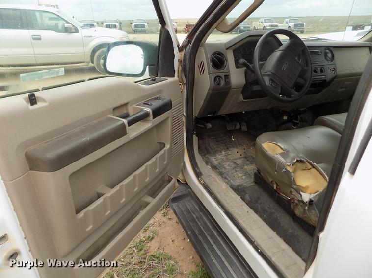 image for item FG9429 2008 Ford F250 Super Duty XL SuperCab pickup truck
