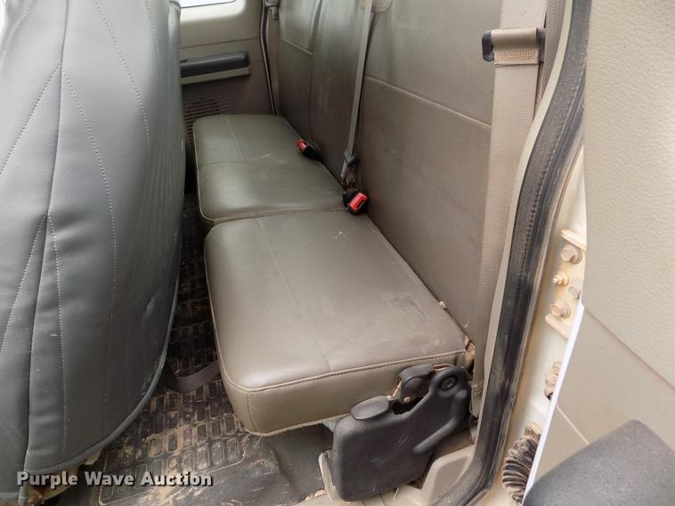 image for item FG9429 2008 Ford F250 Super Duty XL SuperCab pickup truck