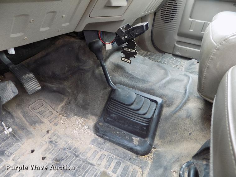 image for item FG9429 2008 Ford F250 Super Duty XL SuperCab pickup truck