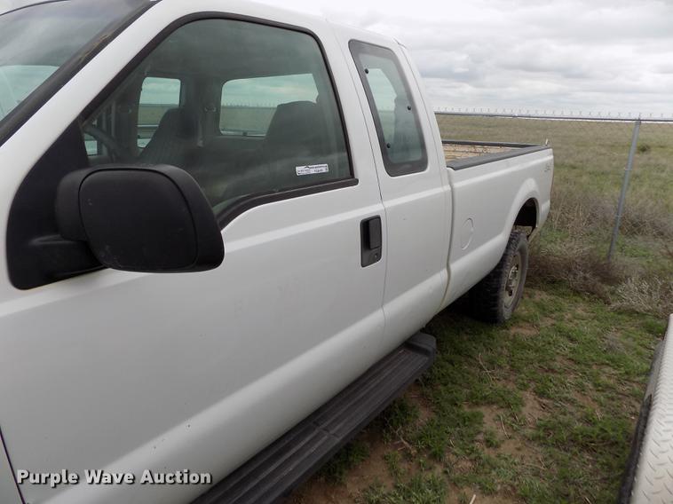 image for item FG9429 2008 Ford F250 Super Duty XL SuperCab pickup truck