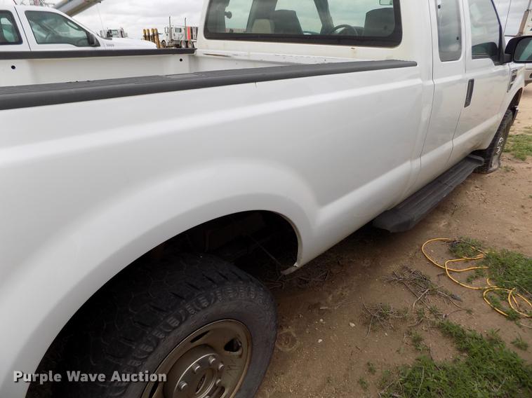image for item FG9429 2008 Ford F250 Super Duty XL SuperCab pickup truck