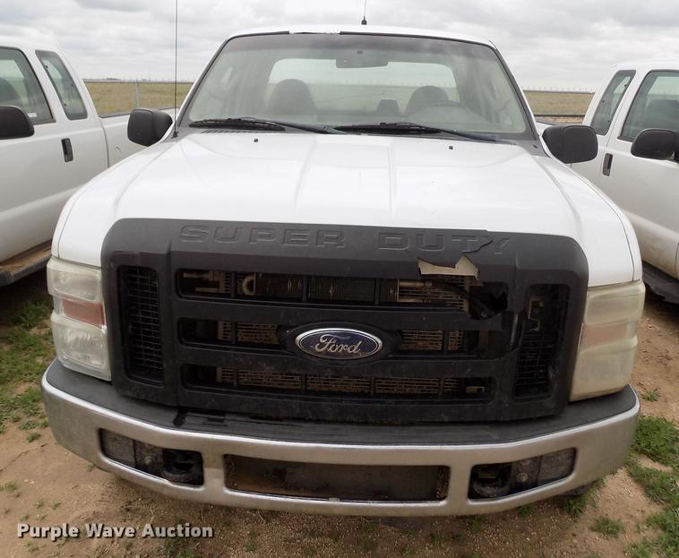 image for item FG9430 2008 Ford F250 Super Duty XL SuperCab pickup truck