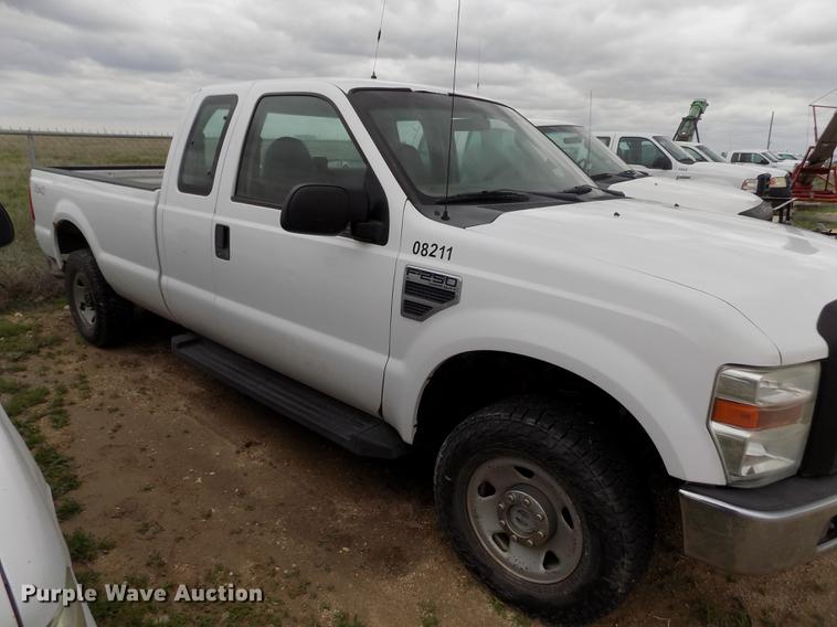image for item FG9430 2008 Ford F250 Super Duty XL SuperCab pickup truck