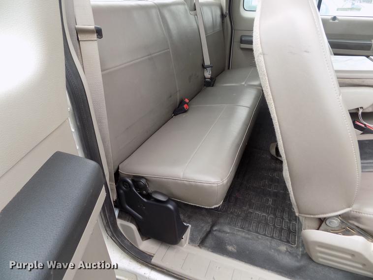 image for item FG9430 2008 Ford F250 Super Duty XL SuperCab pickup truck