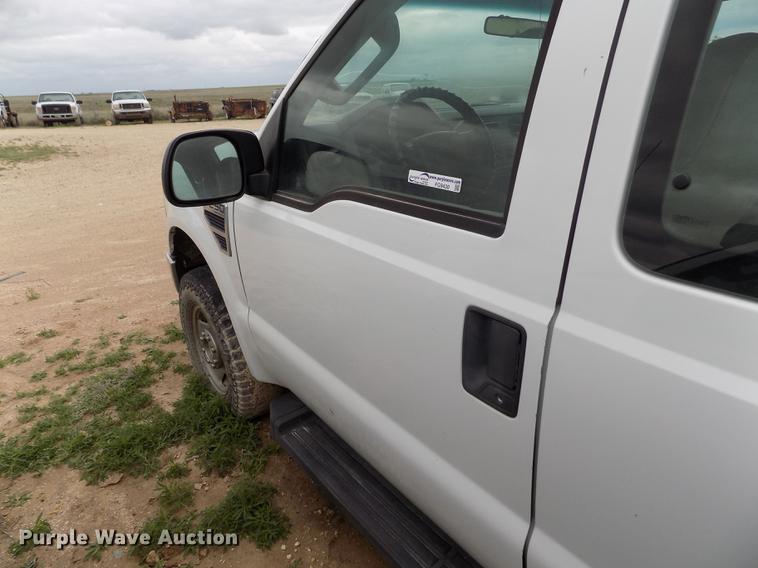 image for item FG9430 2008 Ford F250 Super Duty XL SuperCab pickup truck