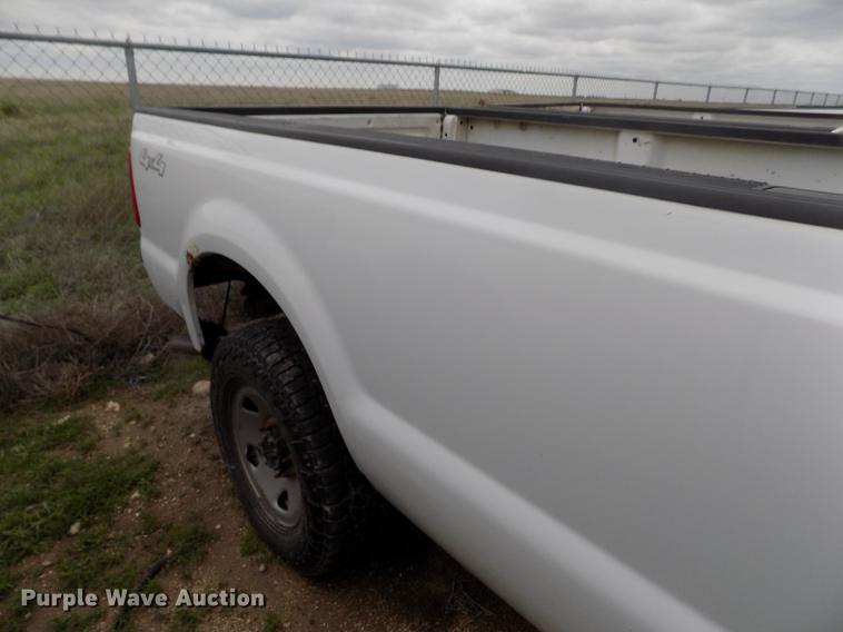 image for item FG9430 2008 Ford F250 Super Duty XL SuperCab pickup truck