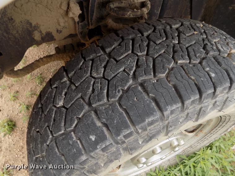 image for item FG9430 2008 Ford F250 Super Duty XL SuperCab pickup truck