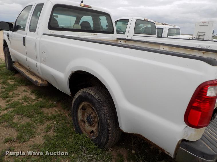 image for item FG9431 2008 Ford F250 Super Duty XL SuperCab pickup truck