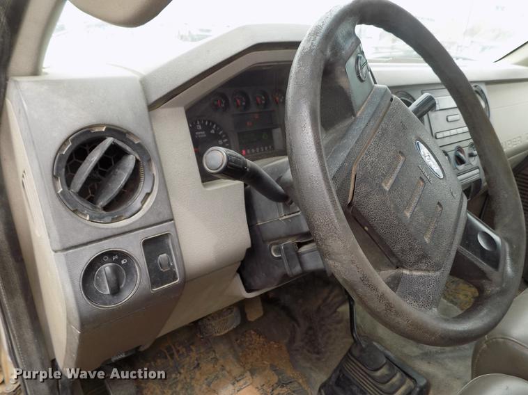 image for item FG9431 2008 Ford F250 Super Duty XL SuperCab pickup truck