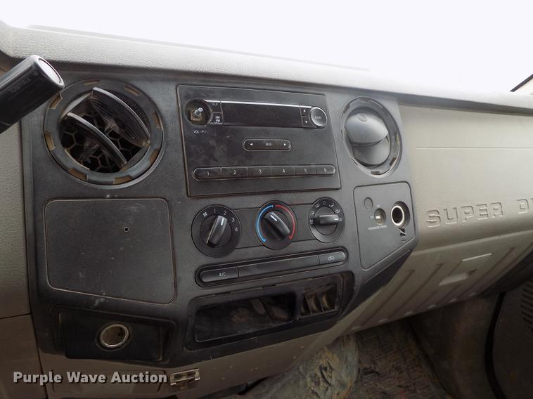 image for item FG9431 2008 Ford F250 Super Duty XL SuperCab pickup truck