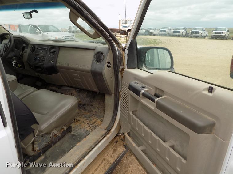image for item FG9431 2008 Ford F250 Super Duty XL SuperCab pickup truck