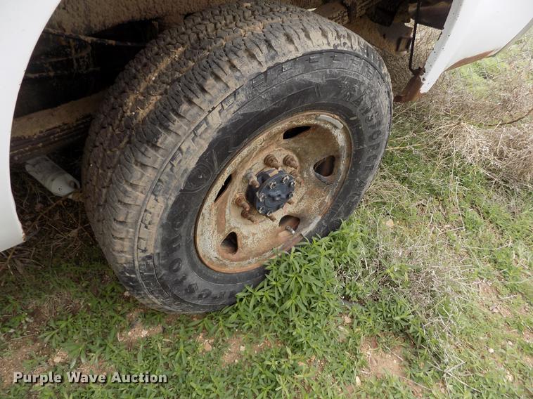 image for item FG9431 2008 Ford F250 Super Duty XL SuperCab pickup truck