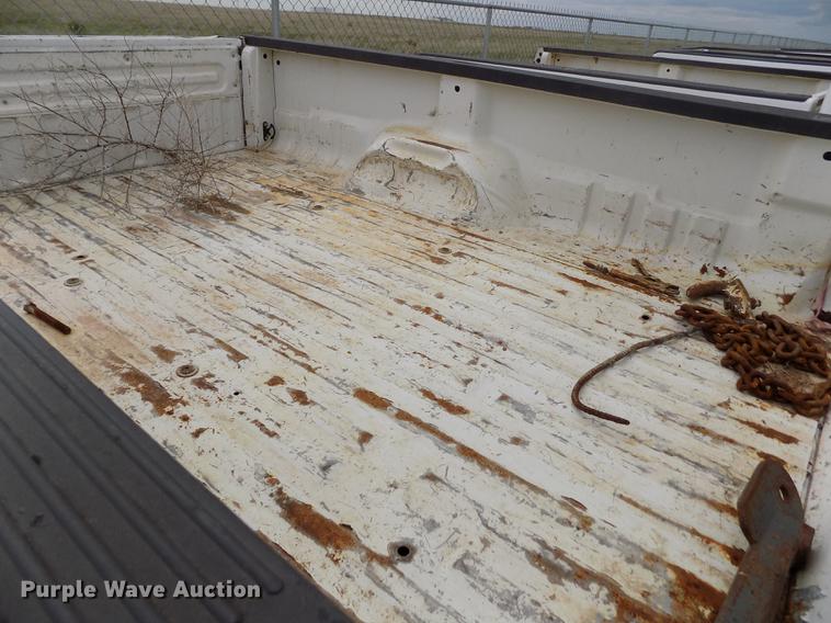 image for item FG9432 2007 Ford F250 Super Duty XL pickup truck