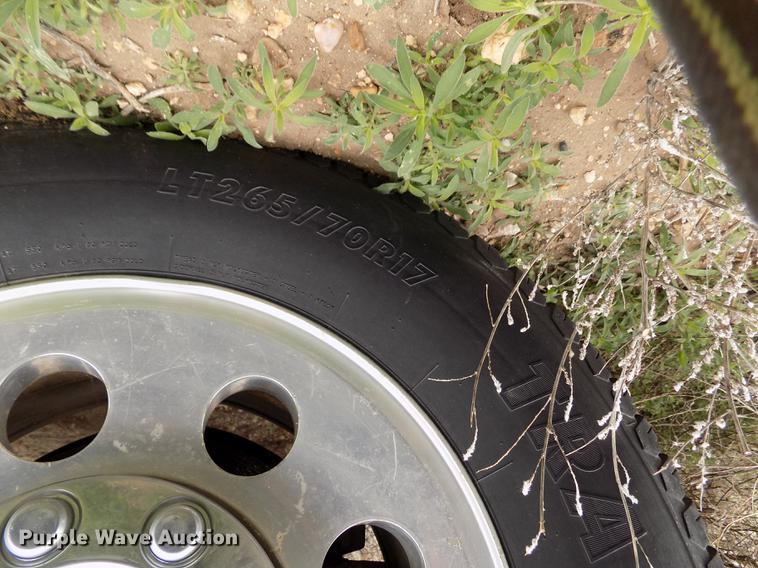 image for item FG9432 2007 Ford F250 Super Duty XL pickup truck