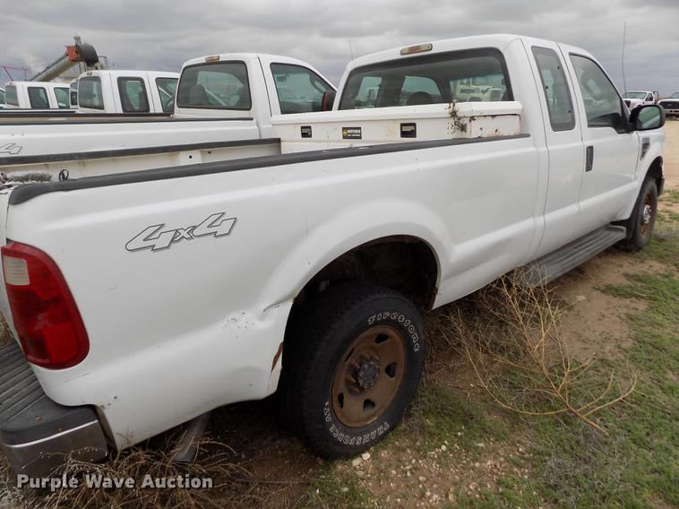 image for item FG9433 2008 Ford F250 Super Duty XL SuperCab pickup truck