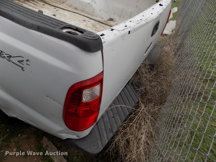 image for item FG9433 2008 Ford F250 Super Duty XL SuperCab pickup truck