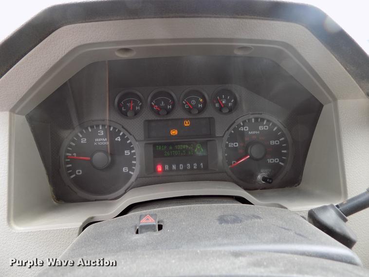 image for item FG9433 2008 Ford F250 Super Duty XL SuperCab pickup truck