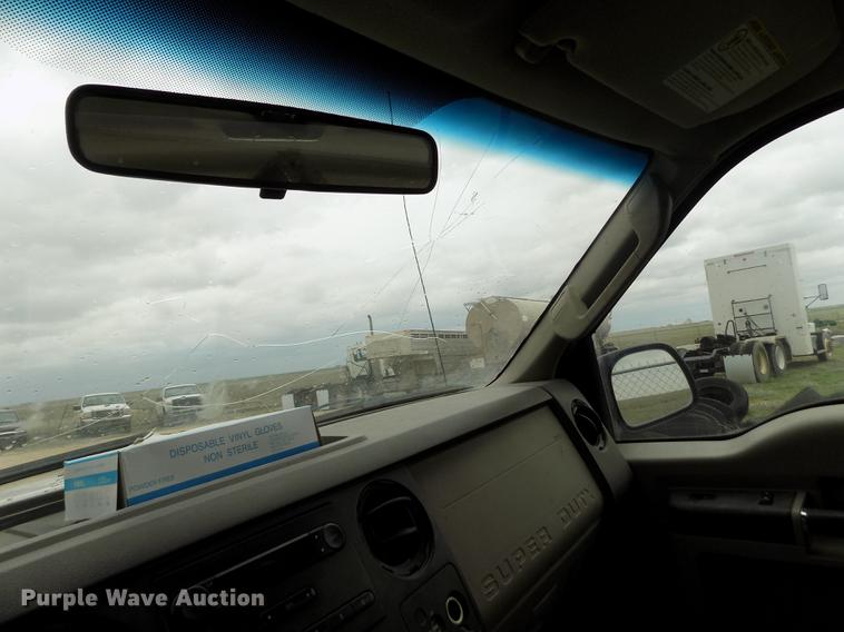 image for item FG9433 2008 Ford F250 Super Duty XL SuperCab pickup truck