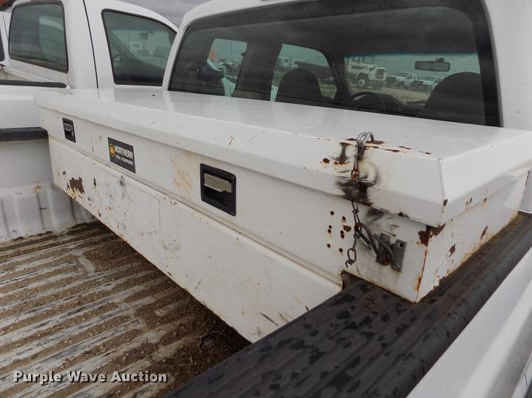 image for item FG9433 2008 Ford F250 Super Duty XL SuperCab pickup truck