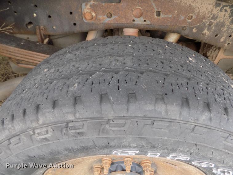 image for item FG9433 2008 Ford F250 Super Duty XL SuperCab pickup truck