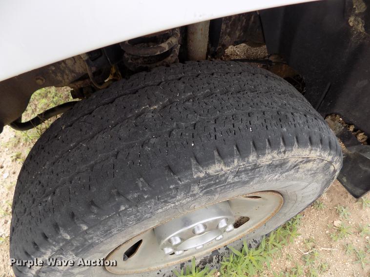 image for item FG9433 2008 Ford F250 Super Duty XL SuperCab pickup truck