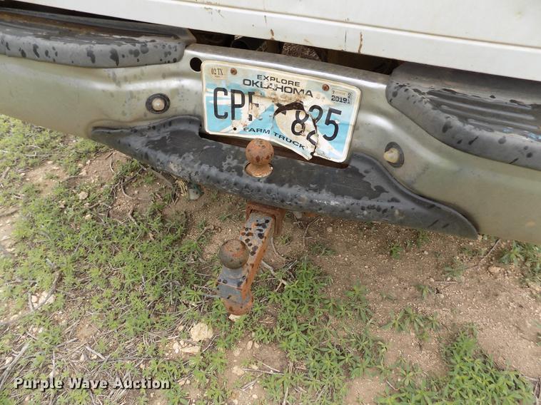 image for item FG9436 2004 Ford F250 Super Duty XL SuperCab pickup truck