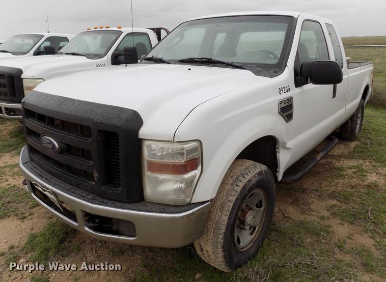 image for item FG9437 2009 Ford F250 Super Duty XL SuperCab pickup truck