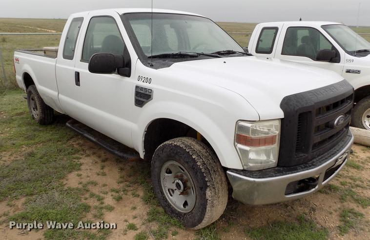 image for item FG9437 2009 Ford F250 Super Duty XL SuperCab pickup truck