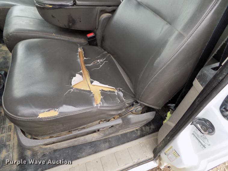 image for item FG9437 2009 Ford F250 Super Duty XL SuperCab pickup truck